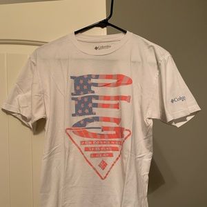 Men’s Columbia pfg t shirt